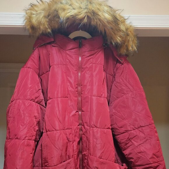 Women's Size 4X Red Puffer Winter Coat with Detachable Hood and Trim - Picture 2 of 2